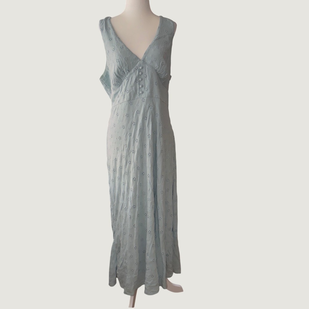 Treasure & Bond Light Blue Eyelet Maxi Dress XL Sleeveless V-Neck Tie Back Rayon